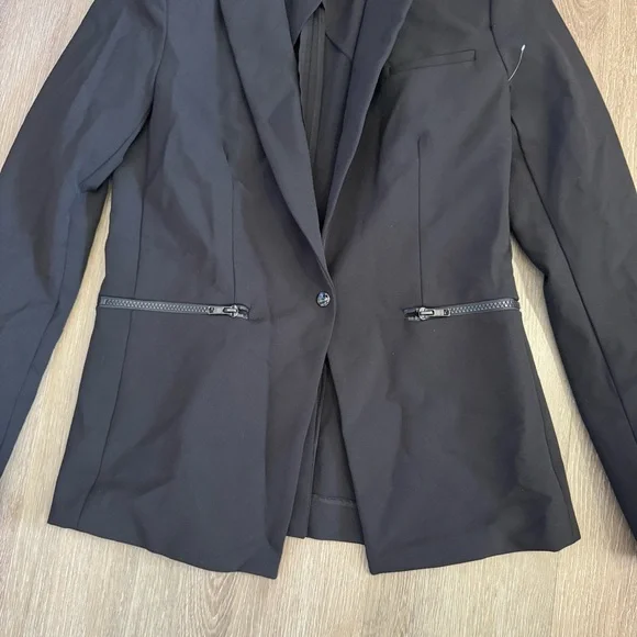 Veronica Beard ICONIC SCUBA DICKEY JACKET